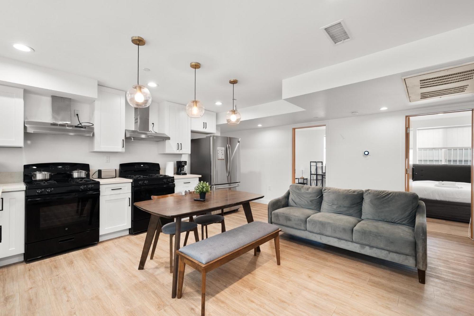 Charming Urban Retreat Near Usc In La- Private Room With Share Living Room With Kitchen Los Ángeles Exterior foto