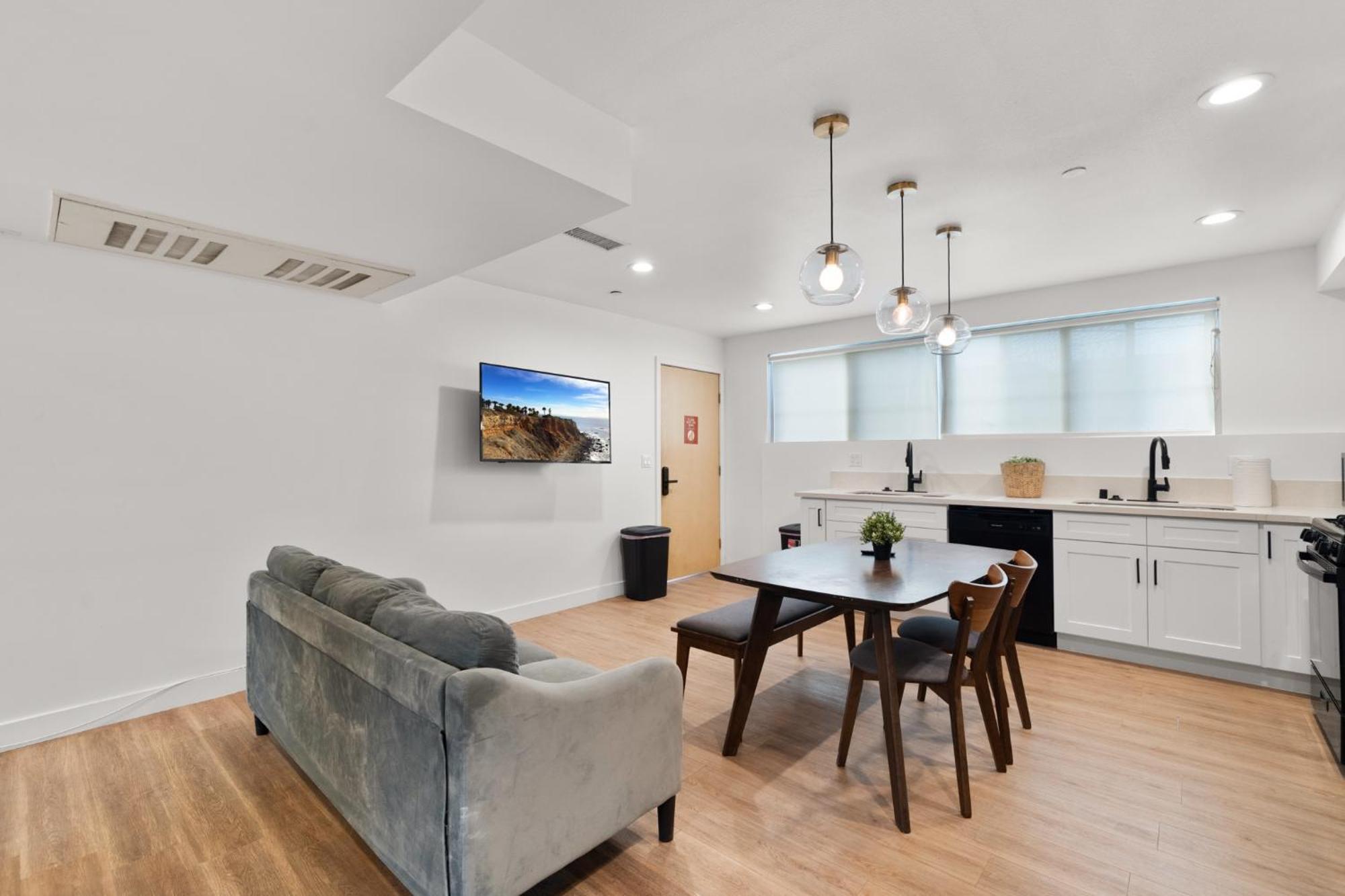 Charming Urban Retreat Near Usc In La- Private Room With Share Living Room With Kitchen Los Ángeles Exterior foto