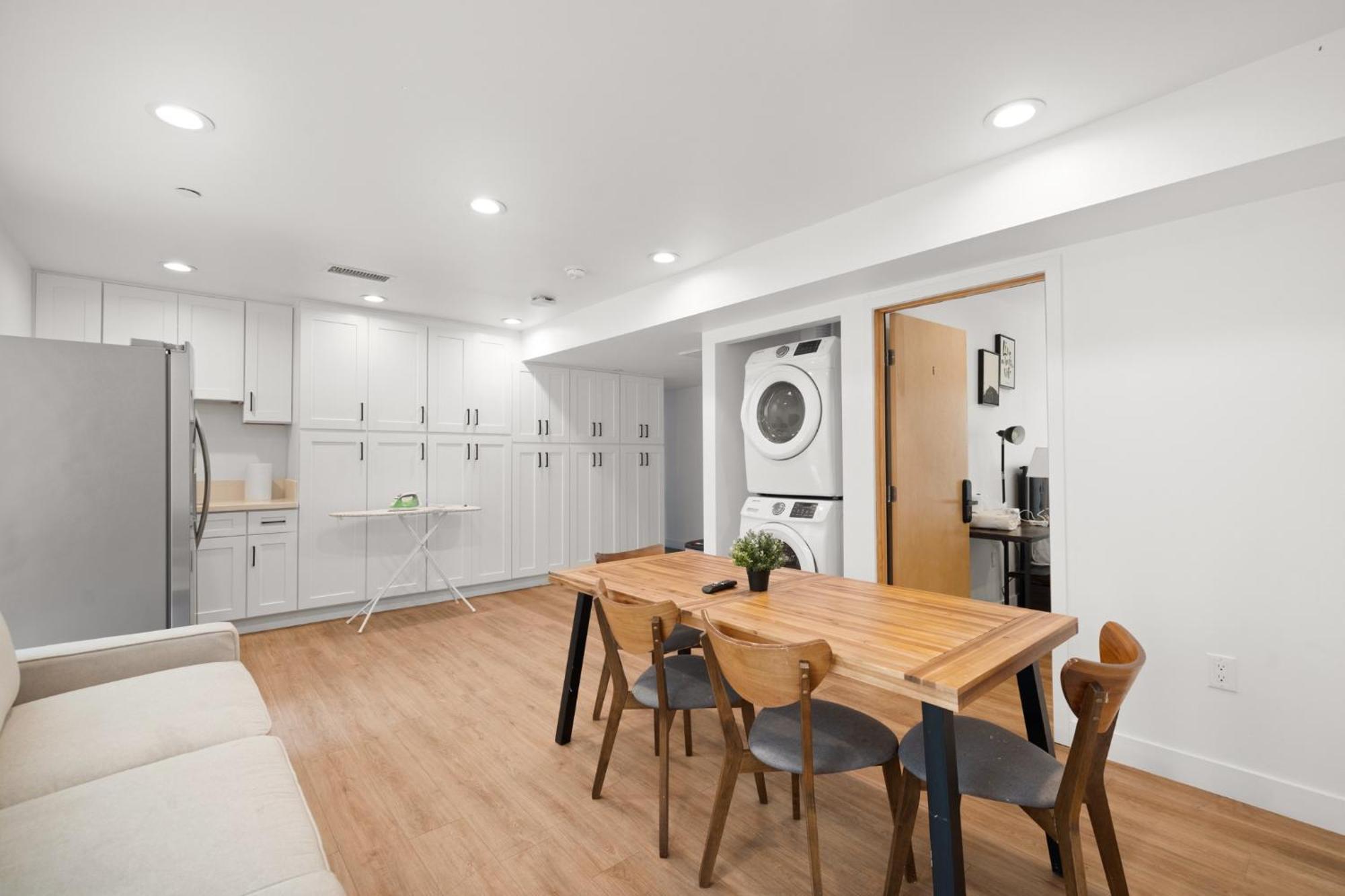 Charming Urban Retreat Near Usc In La- Private Room With Share Living Room With Kitchen Los Ángeles Exterior foto